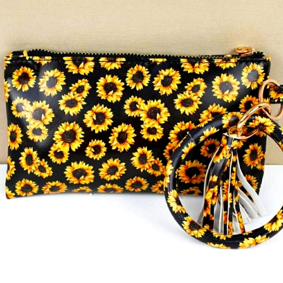 Handbags - Sunflower Clutch